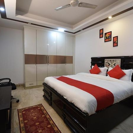 Golden Bed And Breakfast- High Quality Rooms In South Ex-1 D Block Neu-Delhi Exterior foto